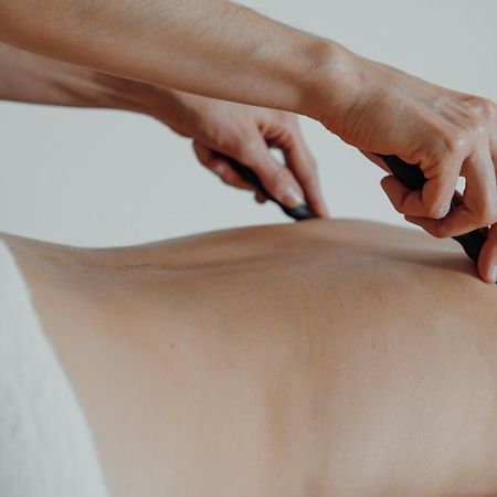 Elzland Hotel Pfauen Wellness & Spa الزاخ المظهر الخارجي الصورة